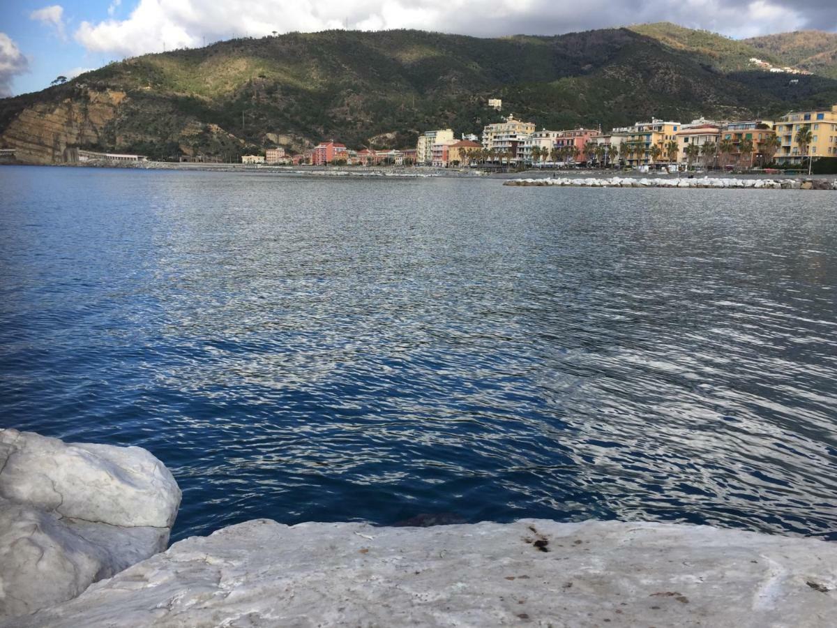 Appartement Raggio Di Sole à Sestri Levante Extérieur photo